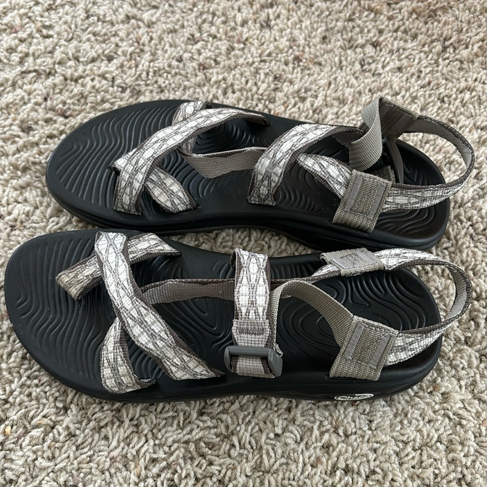 chacos womens 9
